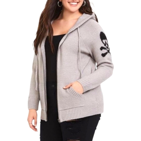 TORRID Plus Size Gray & Black Hooded Skull Graphic Jacket Size 2X-3X - Picture 6 of 16